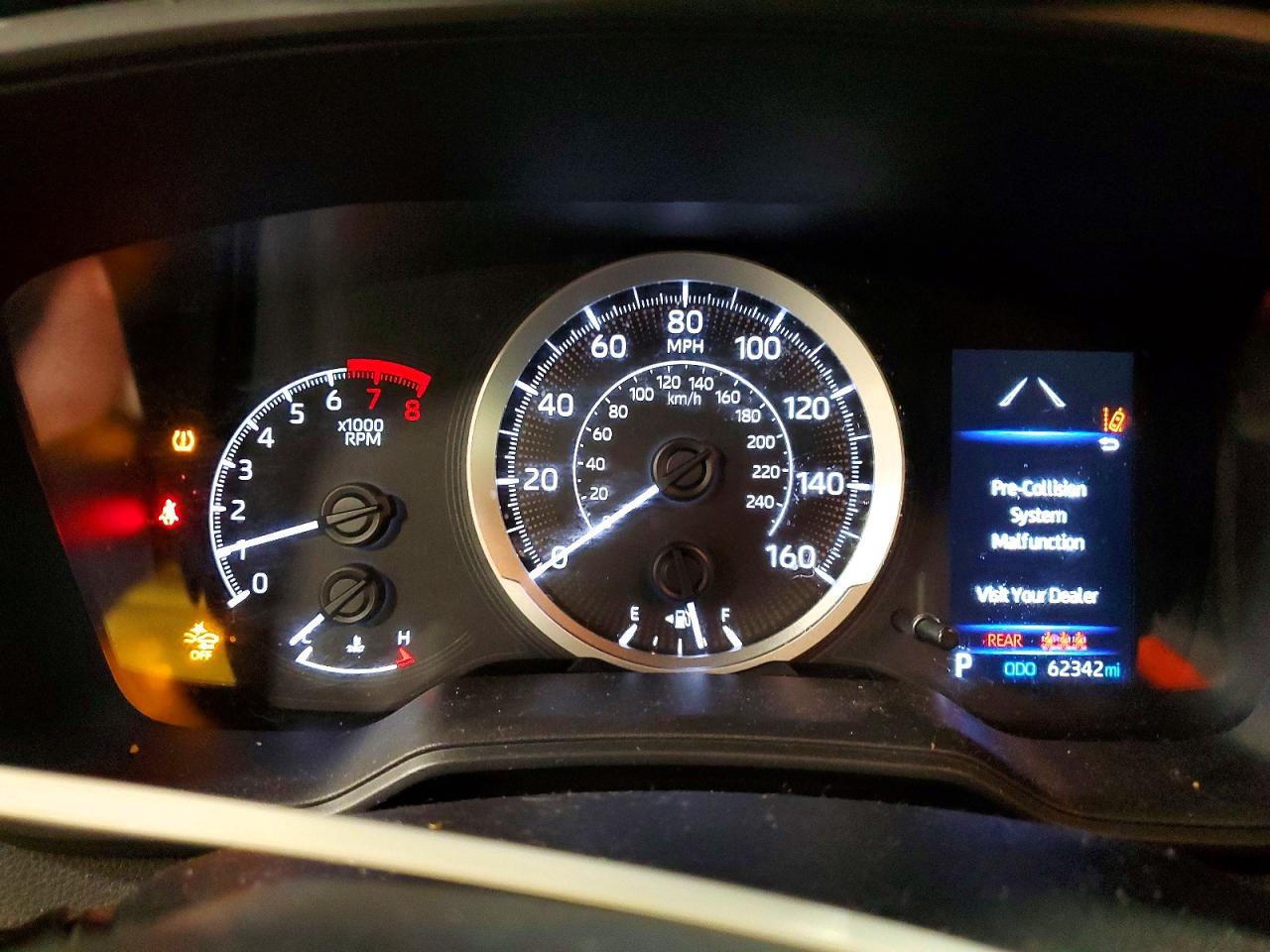 2021 TOYOTA COROLLA LE photo 9