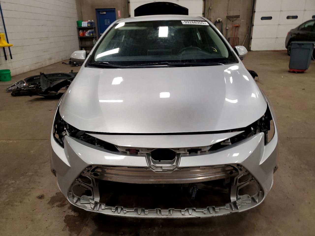 2021 TOYOTA COROLLA LE photo 5