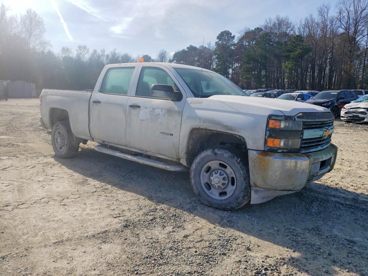 2017 CHEVROLET SILVERADO K2500 HEAVY DUTY photo 7