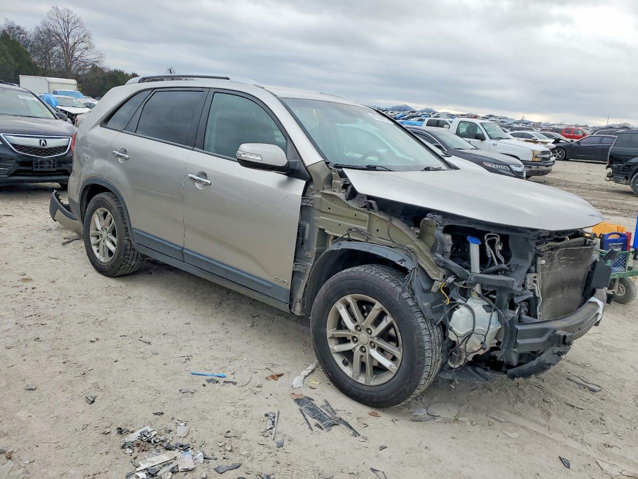 2014 KIA SORENTO LX photo 4