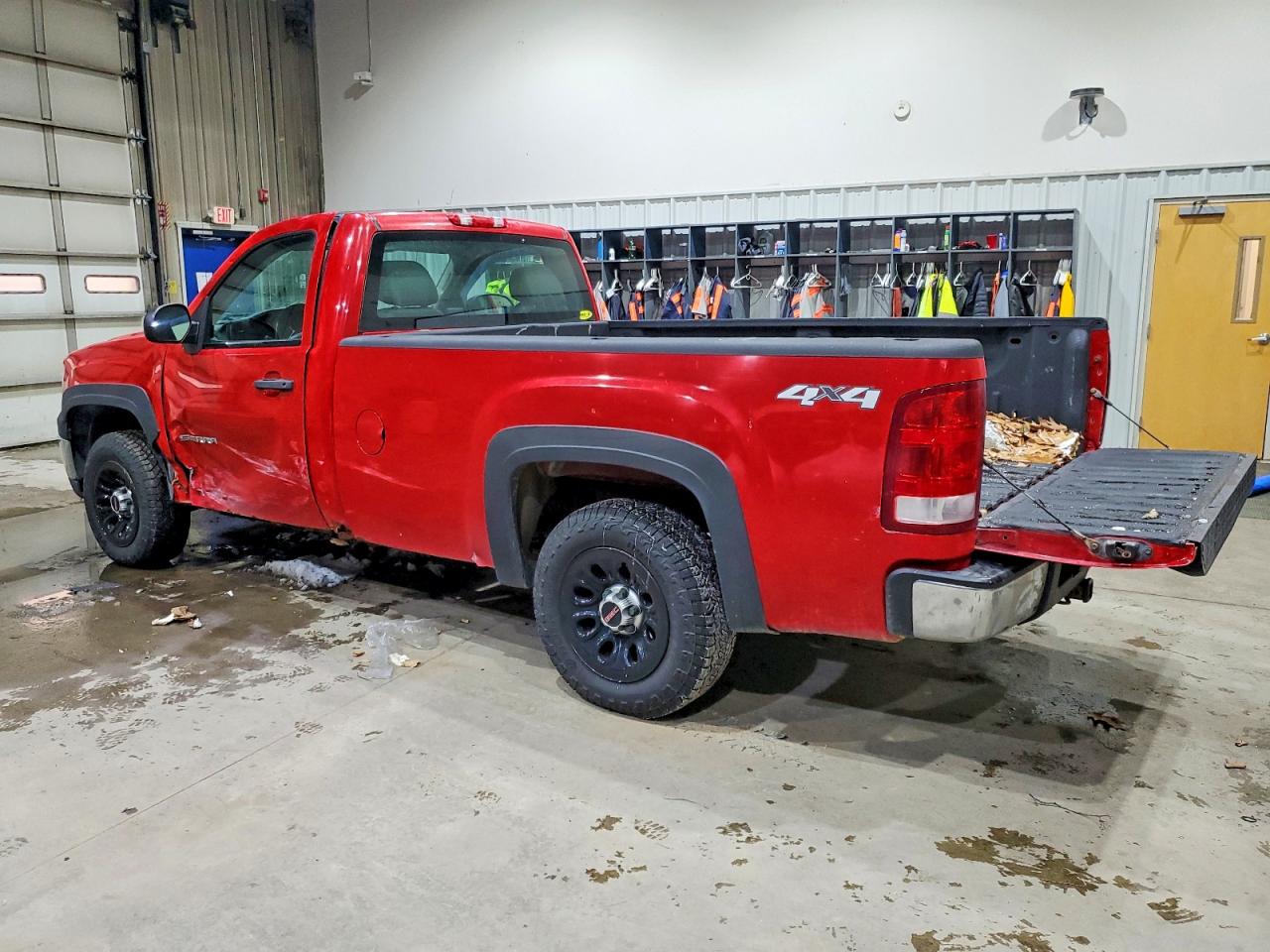 2012 GMC SIERRA K1500 photo 2