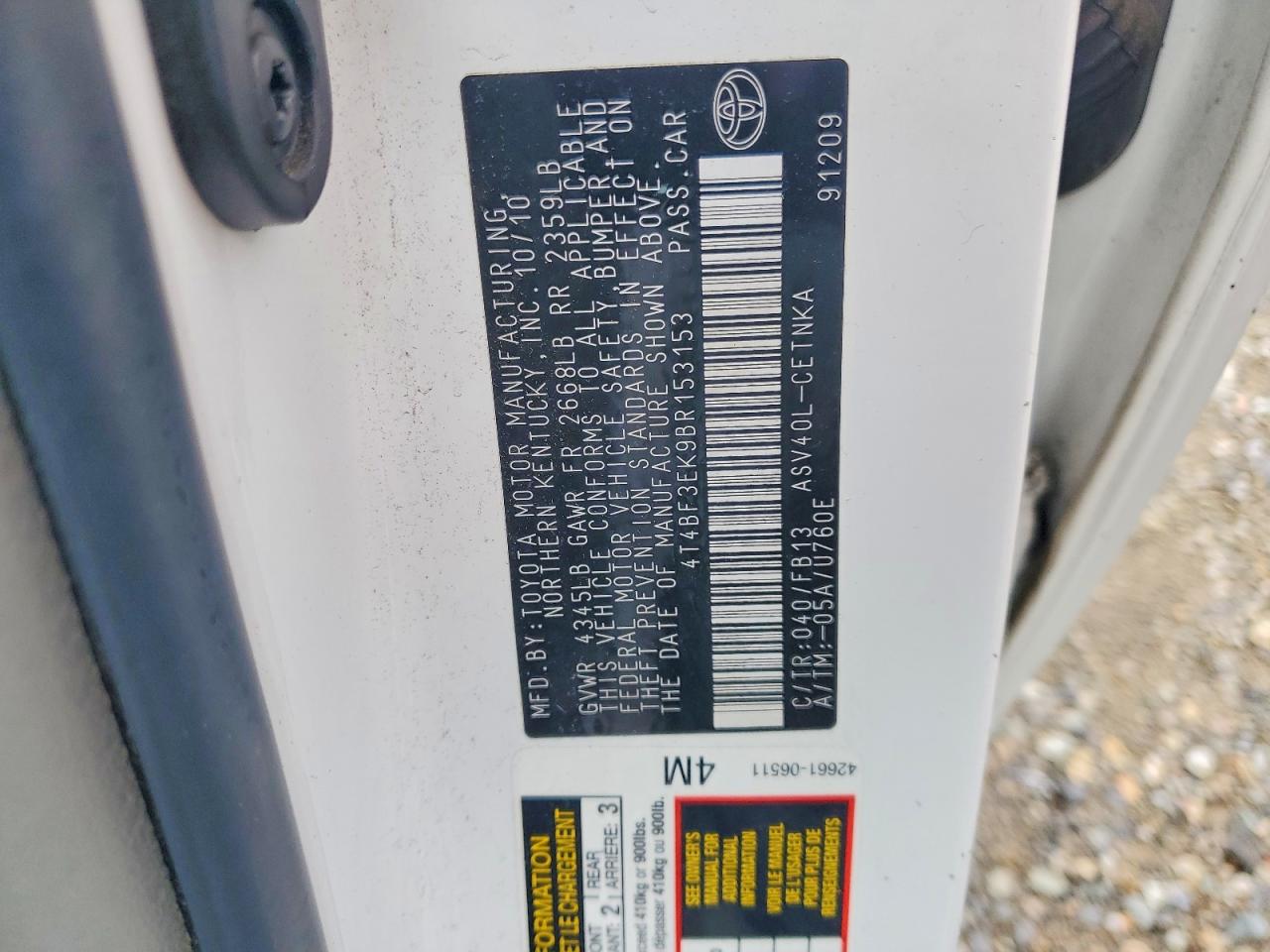 2011 TOYOTA CAMRY BASE photo 12