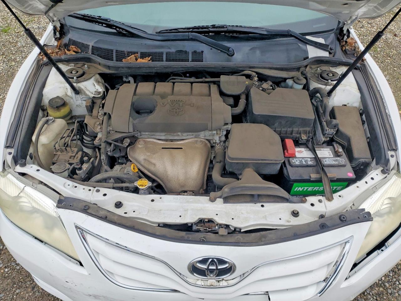 2011 TOYOTA CAMRY BASE photo 11
