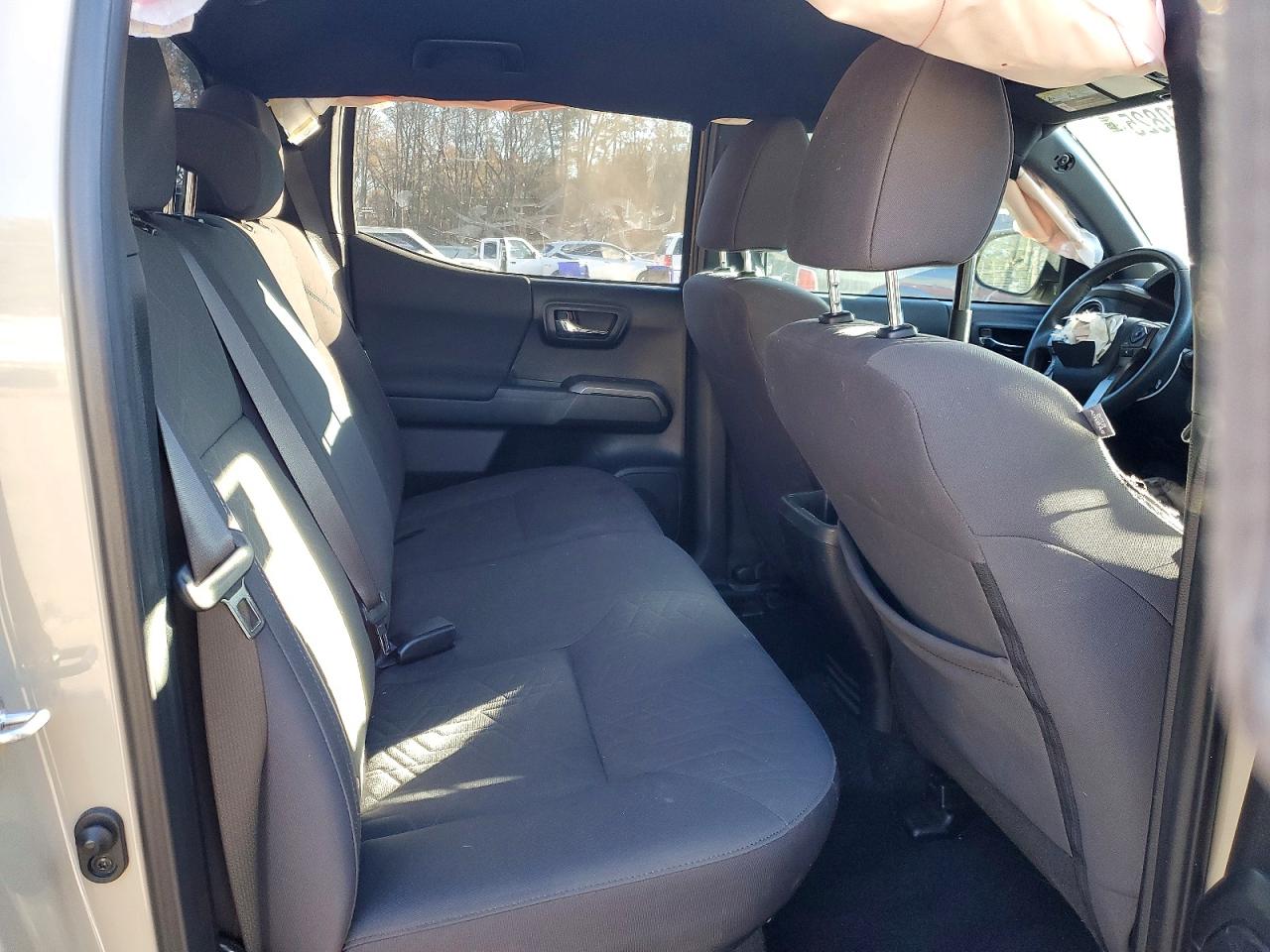 2019 TOYOTA TACOMA DOUBLE CAB photo 10