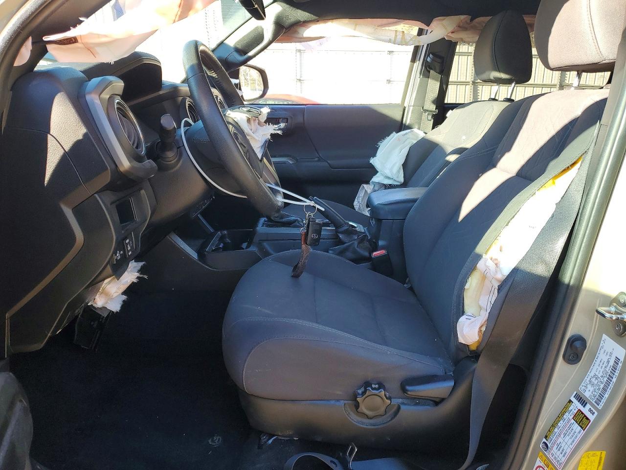 2019 TOYOTA TACOMA DOUBLE CAB photo 7