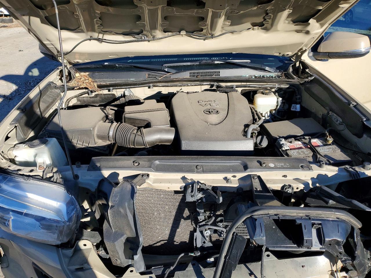 2019 TOYOTA TACOMA DOUBLE CAB photo 11