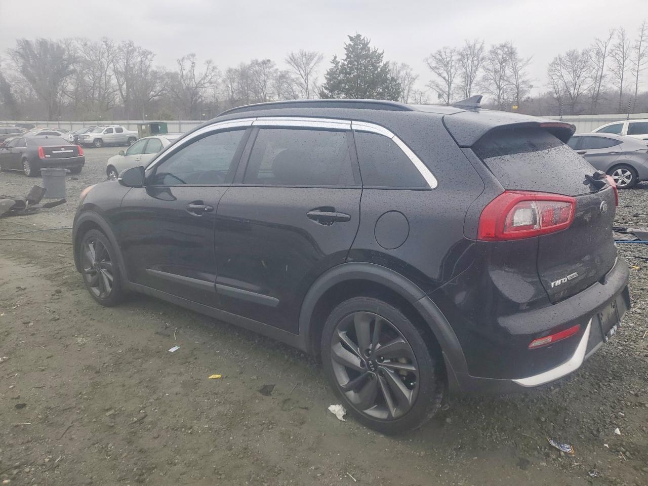 2017 KIA NIRO EX photo 3