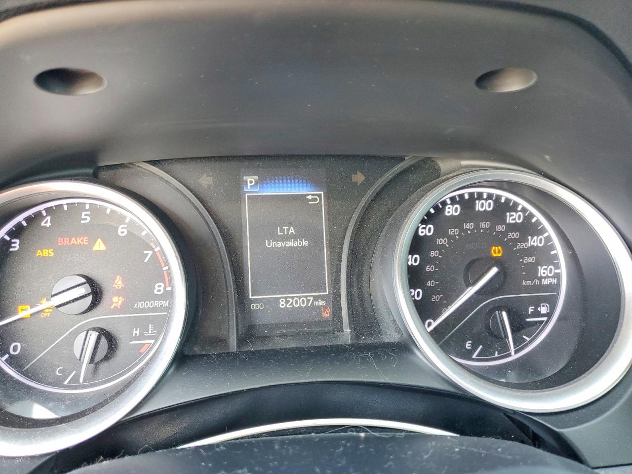 2021 TOYOTA CAMRY LE photo 17