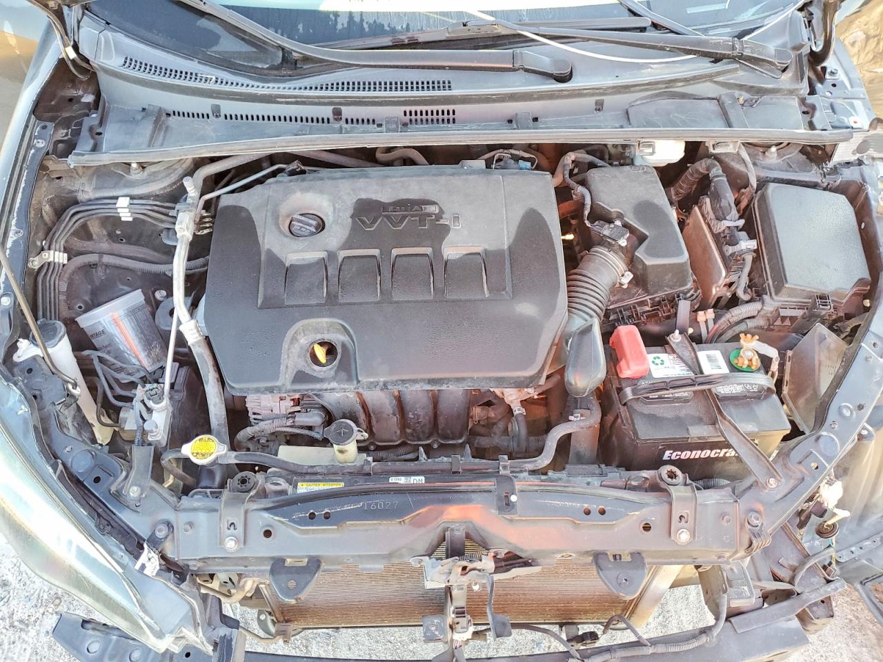 2017 TOYOTA COROLLA LE photo 11