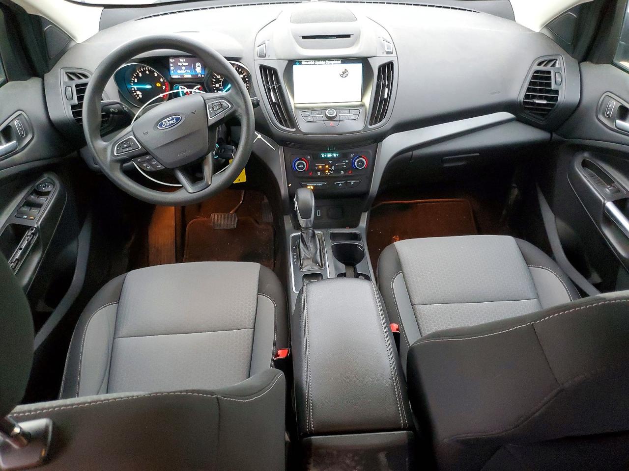 2018 FORD ESCAPE SE photo 8
