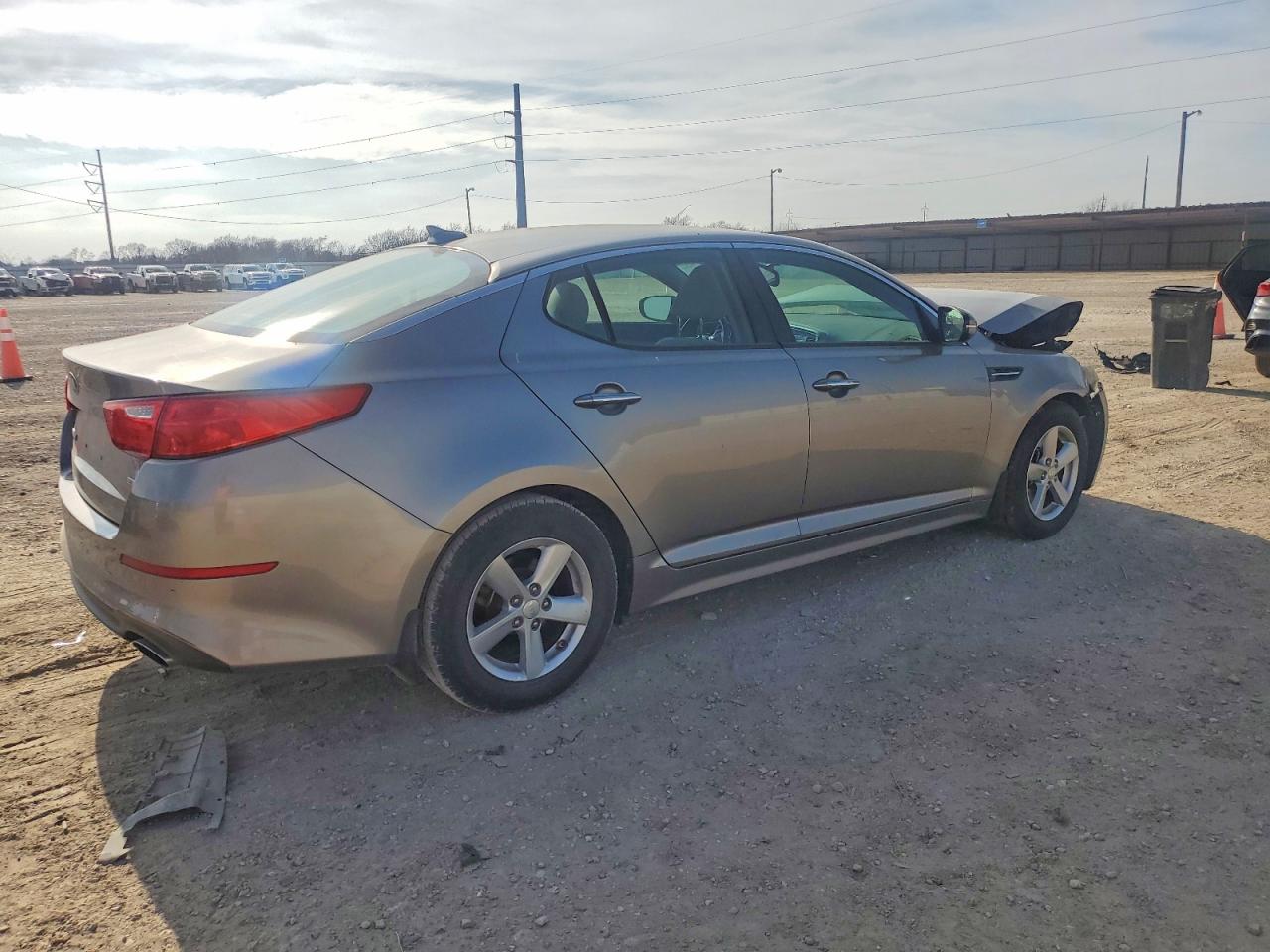 2015 KIA OPTIMA LX photo 3