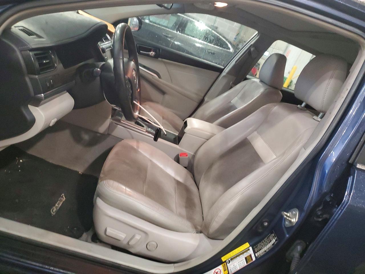 2014 TOYOTA CAMRY HYBRID photo 7