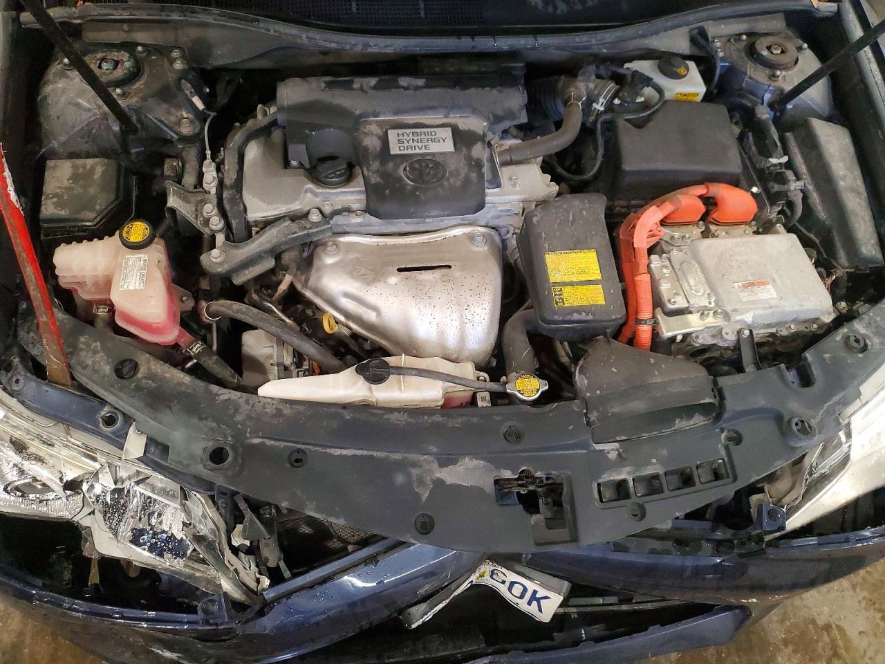 2014 TOYOTA CAMRY HYBRID photo 11