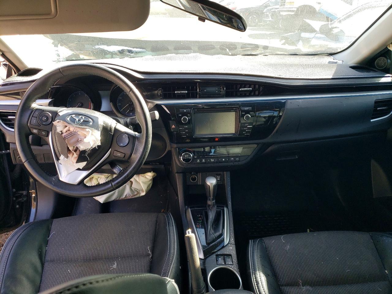 2016 TOYOTA COROLLA L photo 8