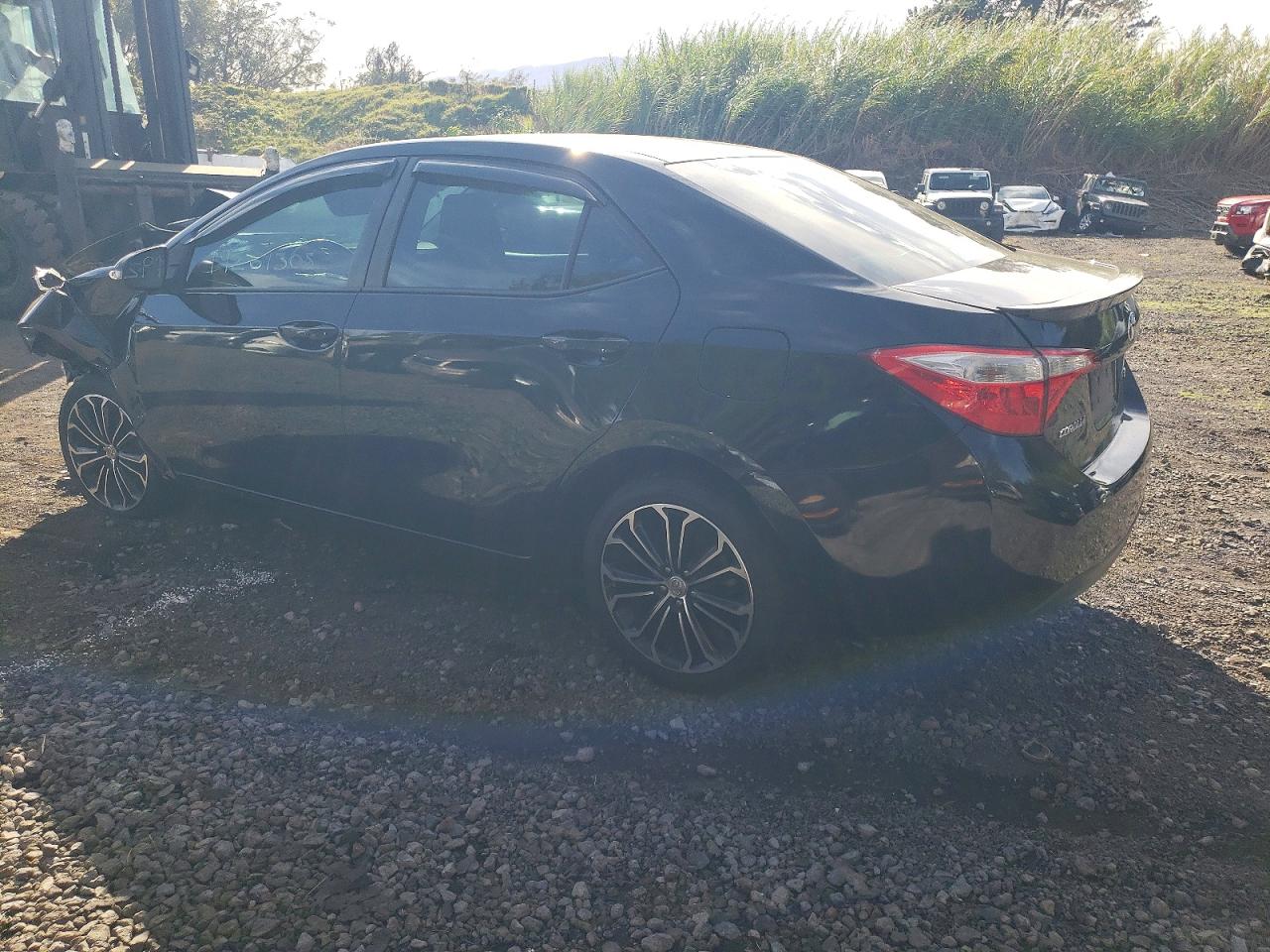 2016 TOYOTA COROLLA L photo 2