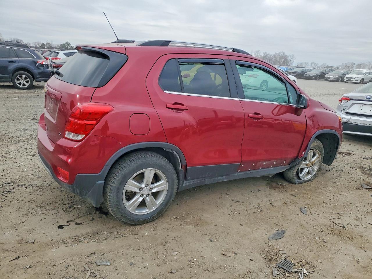2018 CHEVROLET TRAX 1LT photo 3