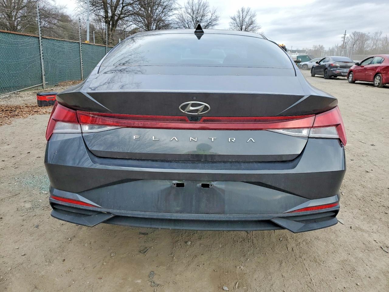 2021 HYUNDAI ELANTRA SEL photo 6