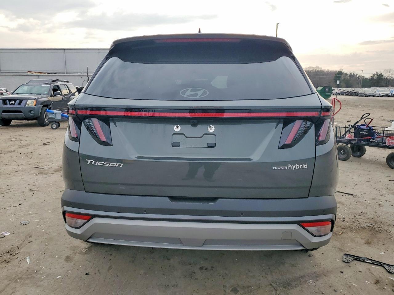 2025 HYUNDAI TUCSON LIMITED photo 6