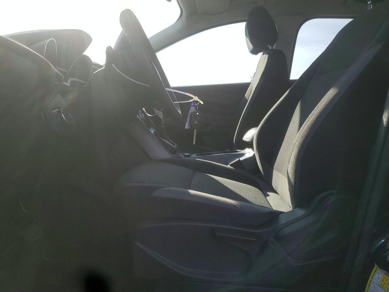 2015 FORD ESCAPE S photo 7
