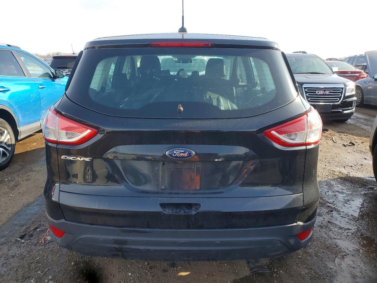 2015 FORD ESCAPE S photo 6