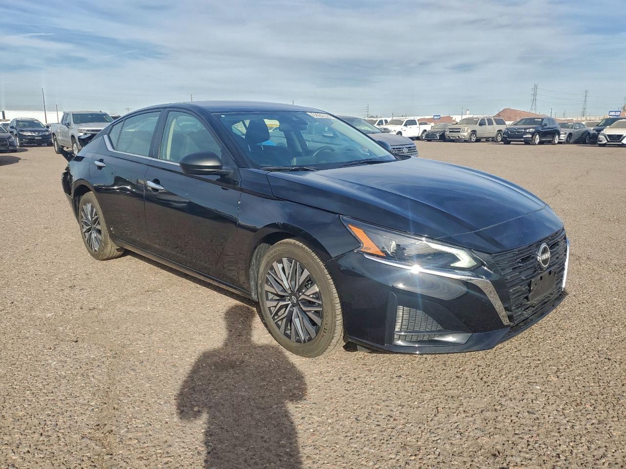 2025 NISSAN ALTIMA SV photo 10