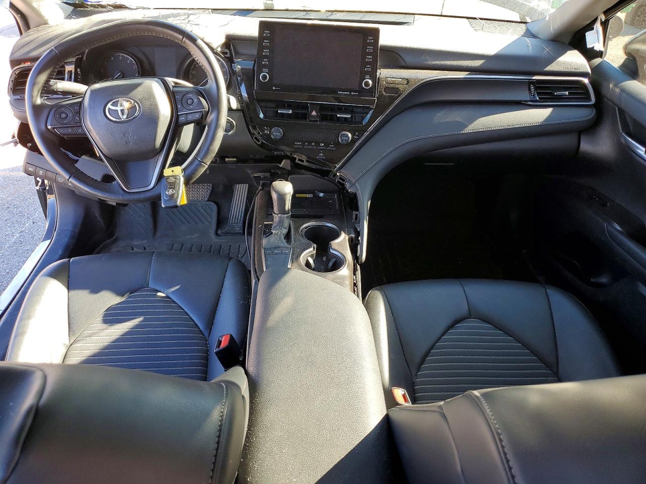 2023 TOYOTA CAMRY SE NIGHT SHADE photo 8