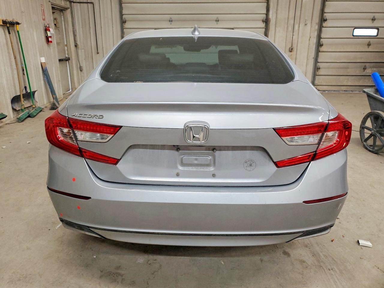 2018 HONDA ACCORD EXL photo 6