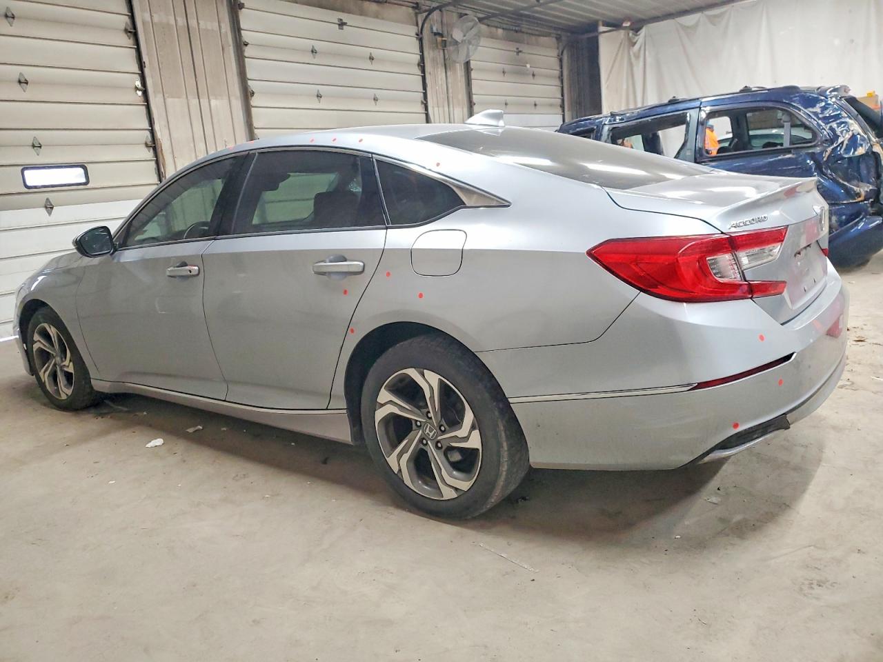 2018 HONDA ACCORD EXL photo 2