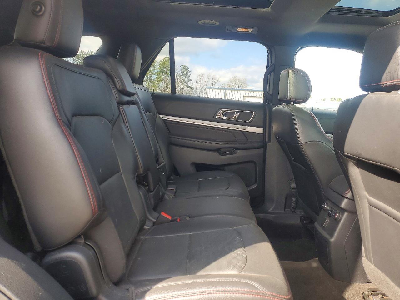 2017 FORD EXPLORER SPORT photo 11