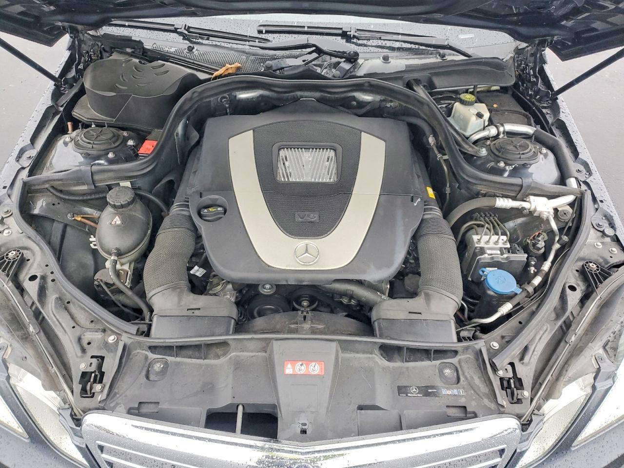 2011 MERCEDES-BENZ E 350 photo 11