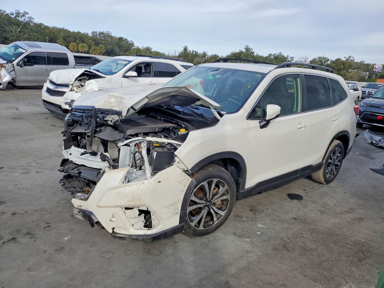 2024 SUBARU FORESTER