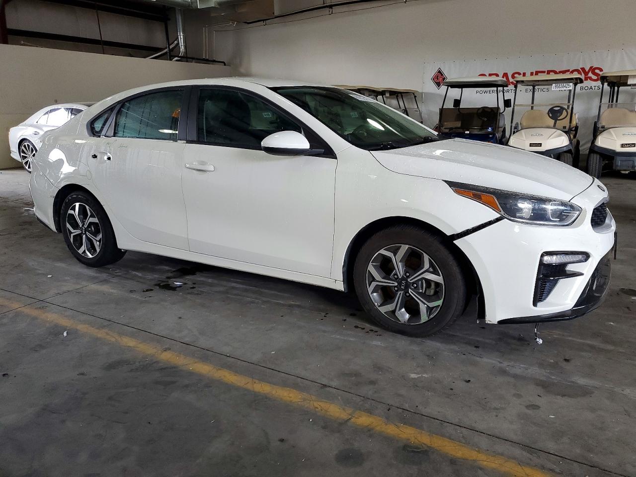 2021 KIA FORTE FE photo 4
