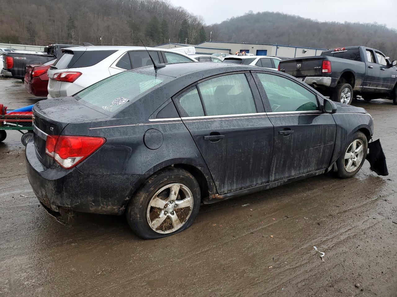 2013 CHEVROLET CRUZE LT photo 3