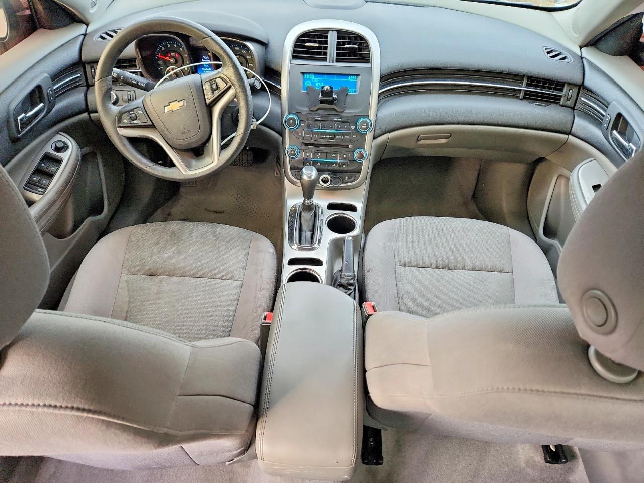 2014 CHEVROLET MALIBU LS photo 8