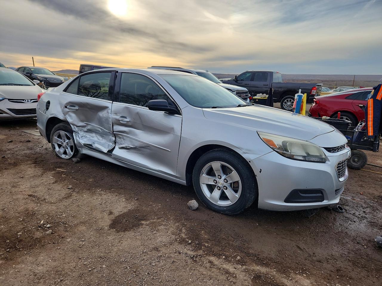 2014 CHEVROLET MALIBU LS photo 4