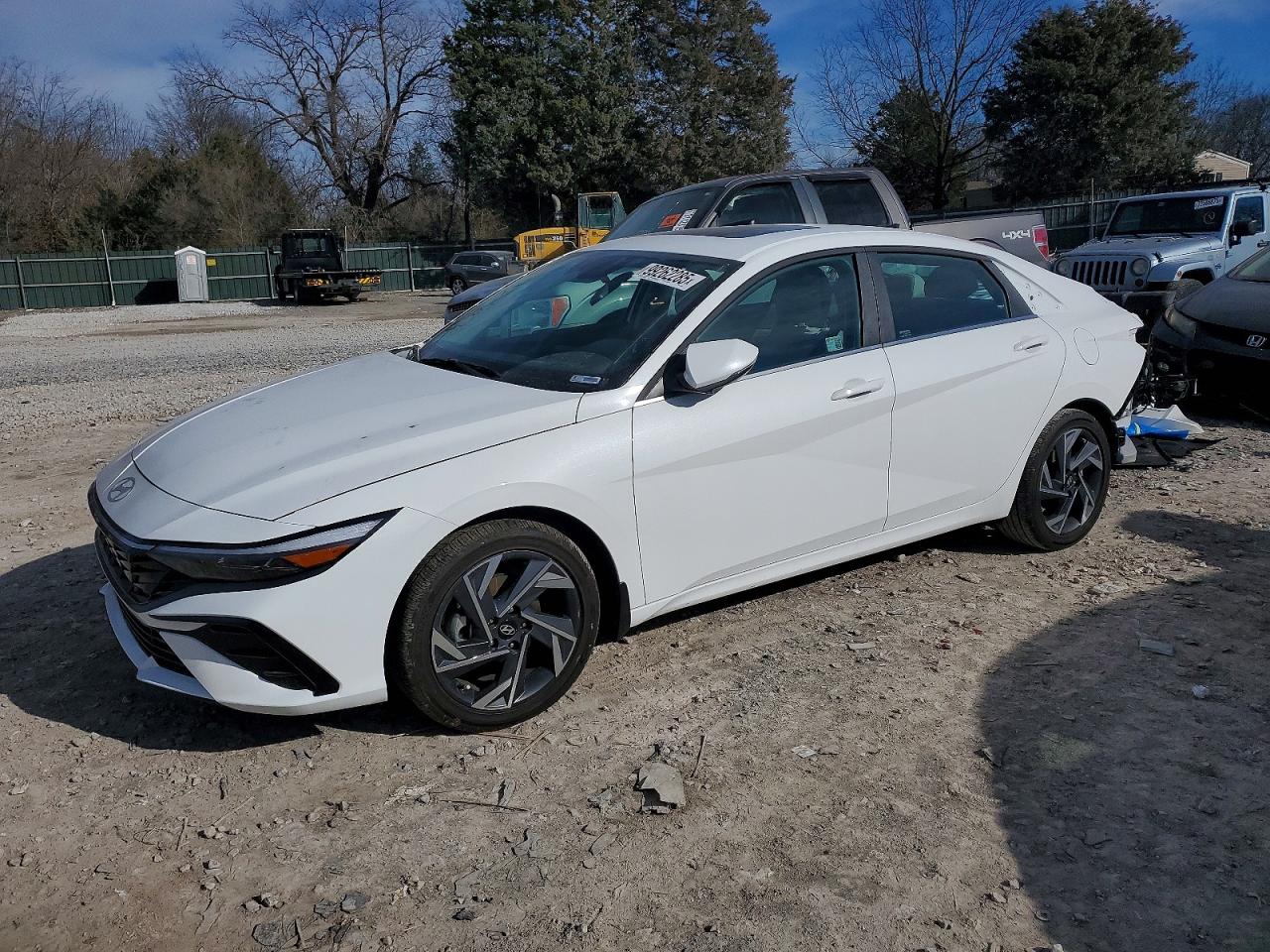 2025 HYUNDAI ELANTRA