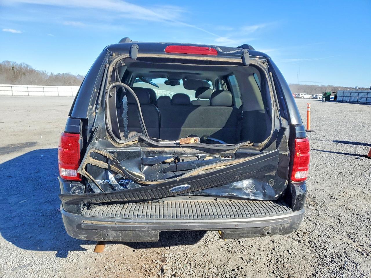 2003 FORD EXPLORER XLT photo 6