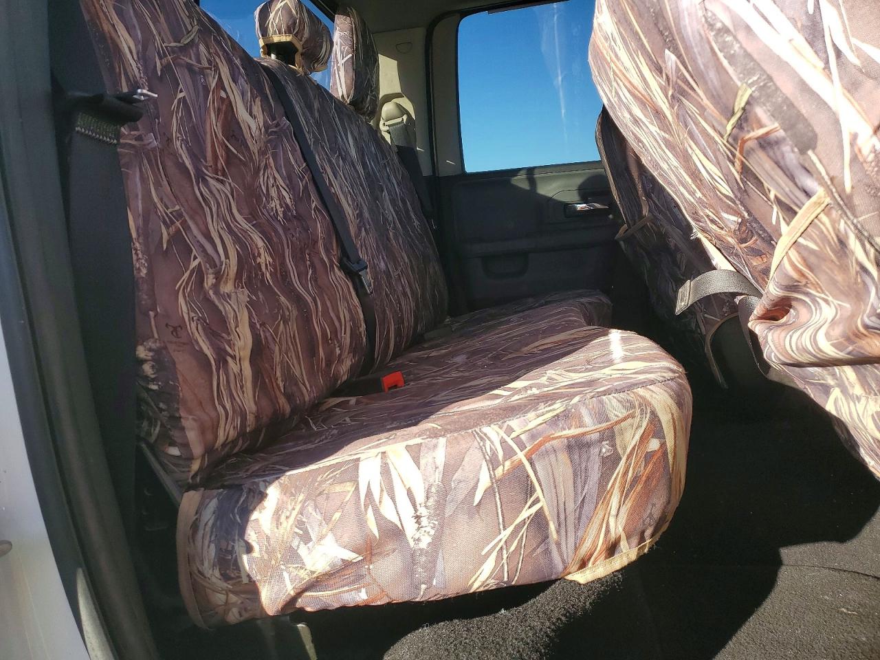 2014 RAM 1500 SLT photo 28