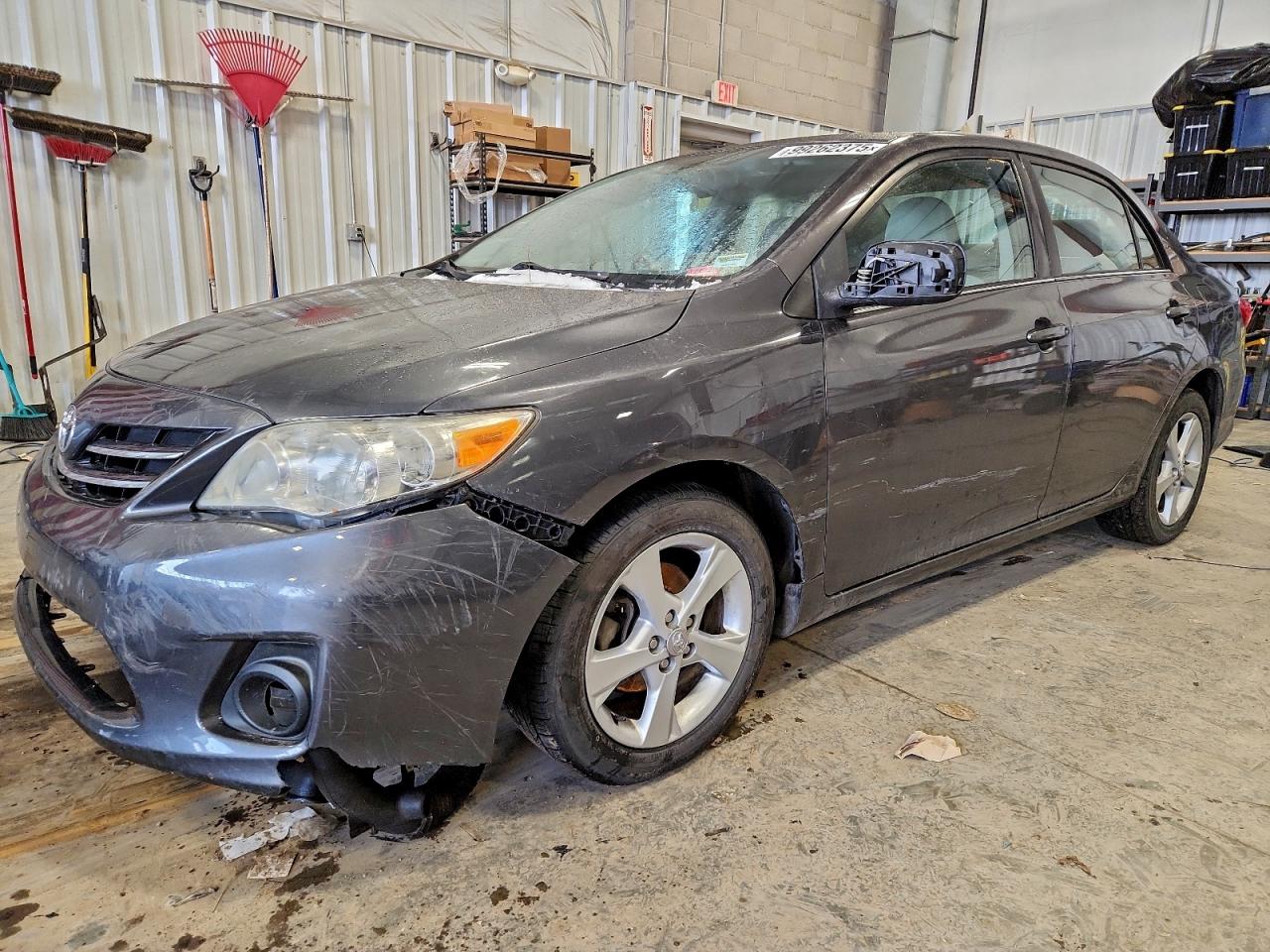 2013 TOYOTA COROLLA