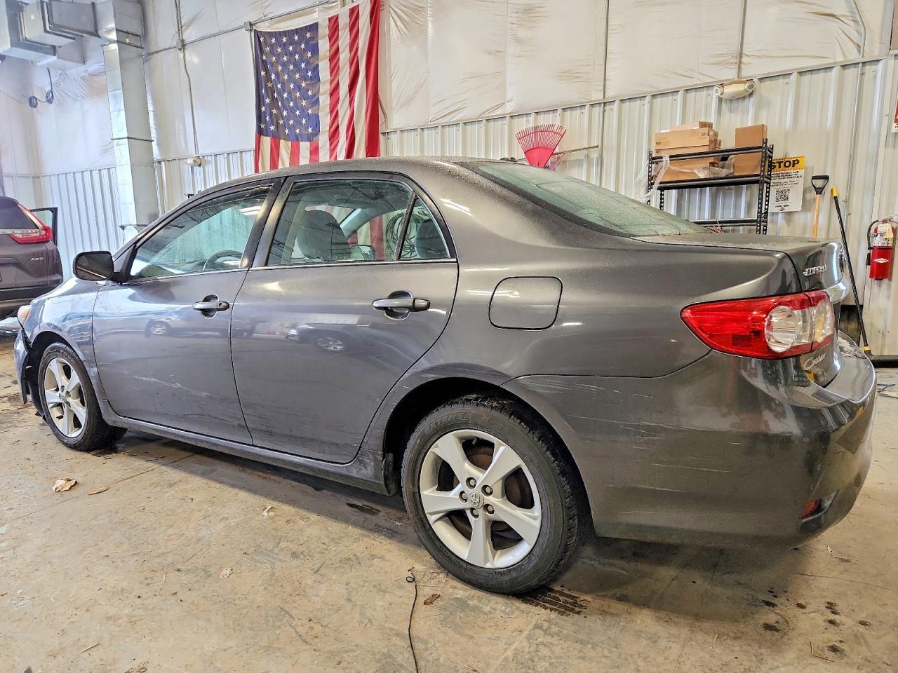2013 TOYOTA COROLLA BASE photo 2