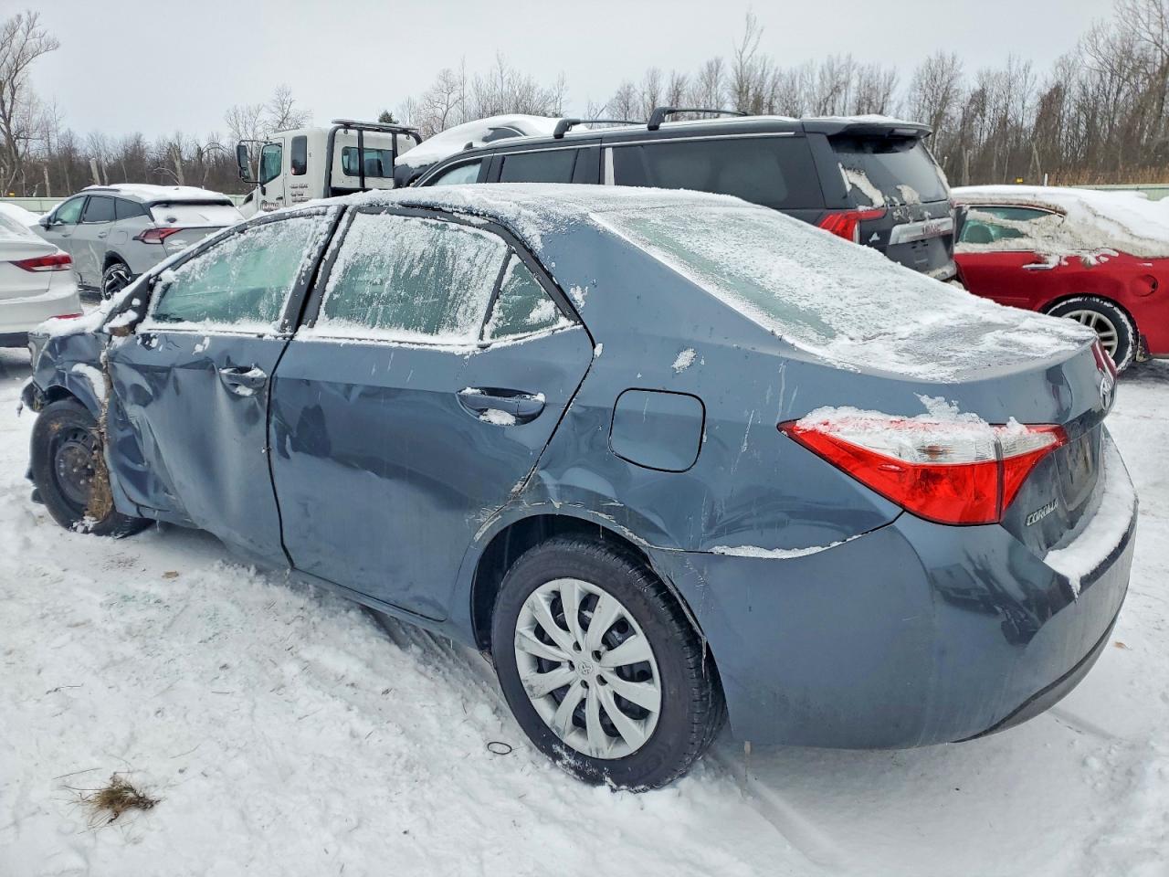 2016 TOYOTA COROLLA L photo 2