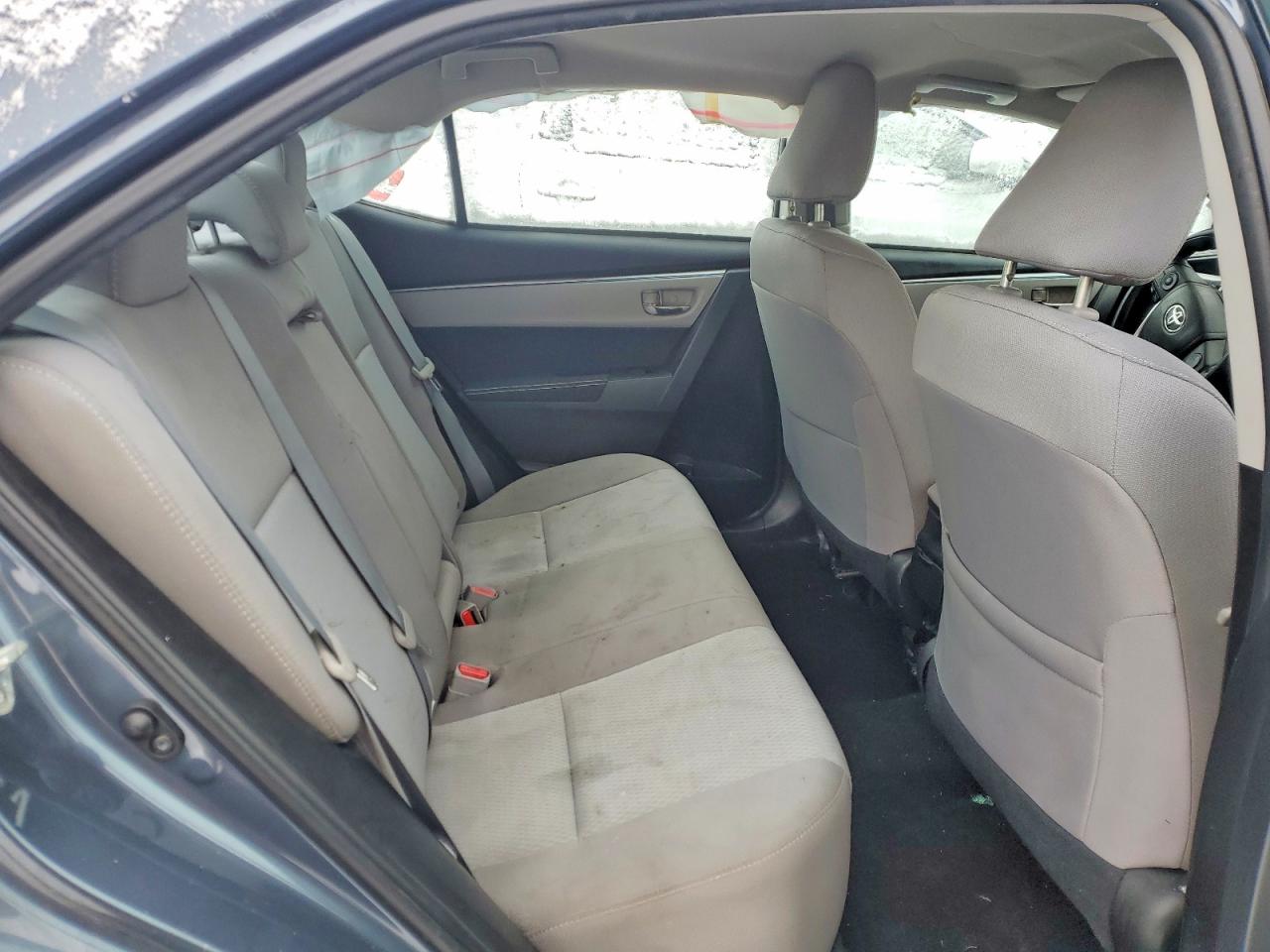 2016 TOYOTA COROLLA L photo 10