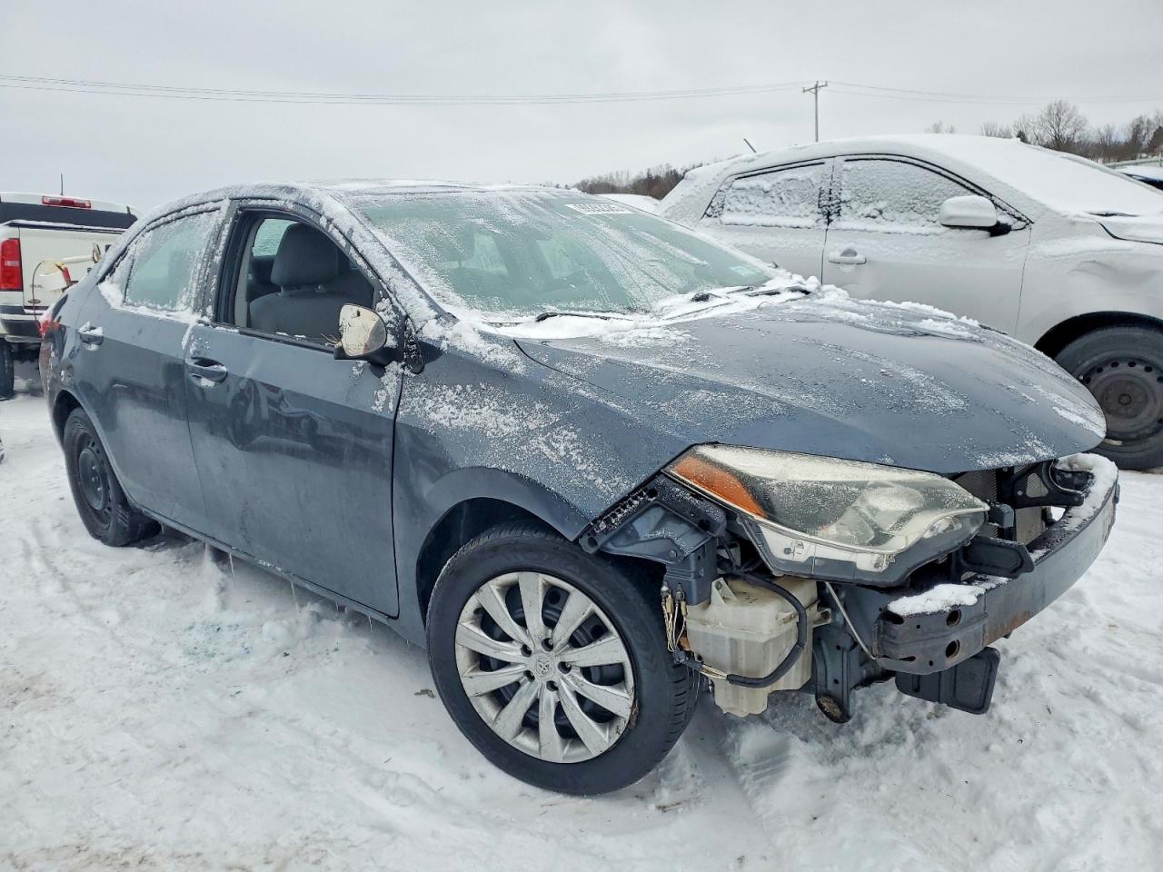 2016 TOYOTA COROLLA L photo 4