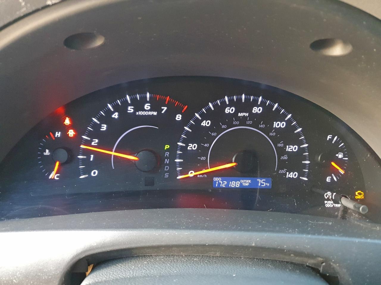 2010 TOYOTA CAMRY BASE photo 9