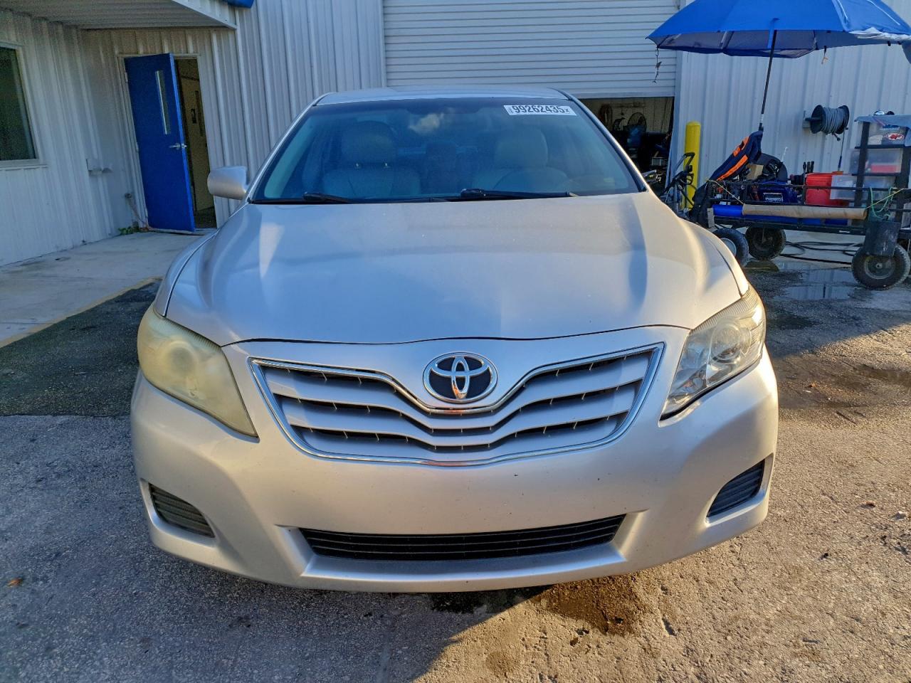 2010 TOYOTA CAMRY BASE photo 5
