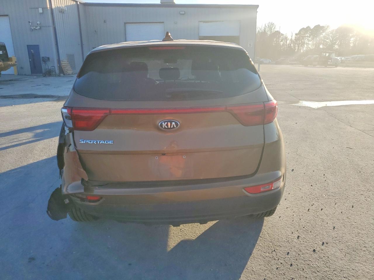 2018 KIA SPORTAGE LX photo 6