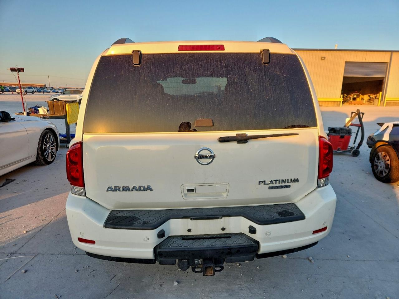 2015 NISSAN ARMADA PLATINUM photo 11