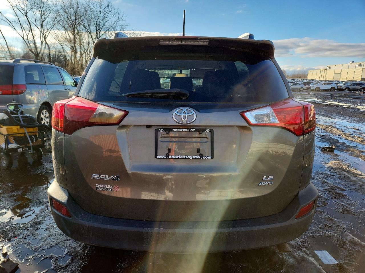 2013 TOYOTA RAV4 LE photo 11