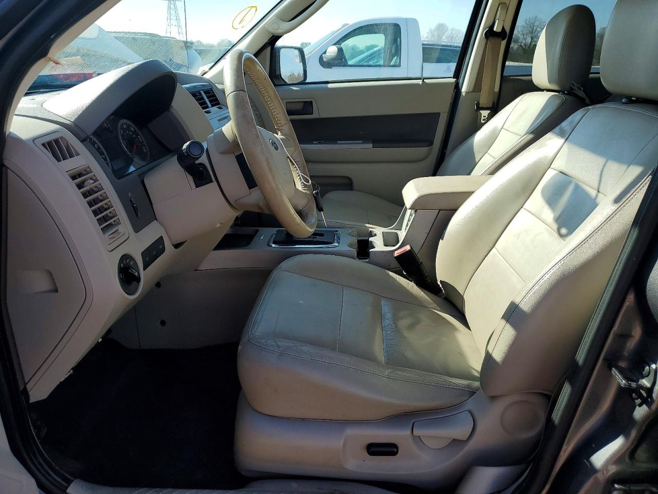 2012 FORD ESCAPE XLT photo 7