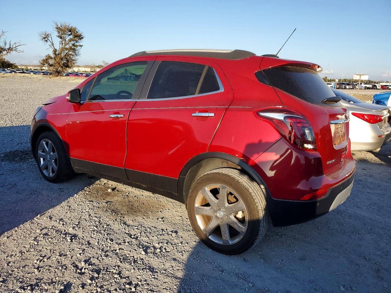 2018 BUICK ENCORE PREMIUM photo 2